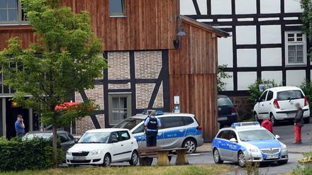 Das "Hofgut Sassen" in Schlitz, aufgenommen am Donnerstag. Der Sohn von Schrauben-Milliardär Reinhold Würth ist in Osthessen entführt worden, nach kurzer Zeit aber wieder freigekommen. Der 50-jährige behinderte Sohn des Unternehmers sei wohlbehalten wieder zurück. Würth lebt im "Hofgut Sassen" , einer Wohngemeinschaft für Behinderte.