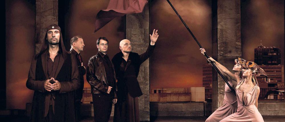 Die Band Laibach in Nordkorea? Von der rein äußerlichen Ästhetik her könnte es passen - zu glauben ist es kaum. 
