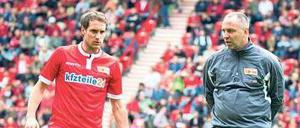 Neu im Zentrum. Gerade vom defensiven Mittelfeldspieler Stephan Fürstner (links, ehemals Greuther Fürth) verspricht sich Trainer Norbert Düwel viel. 