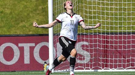 Völlig neues Gefühl. Seit elf Jahren spielt Anja Mittag in der Nationalelf – doch erst in Kanada gelangen ihr die ersten Tore bei einer Weltmeisterschaft.