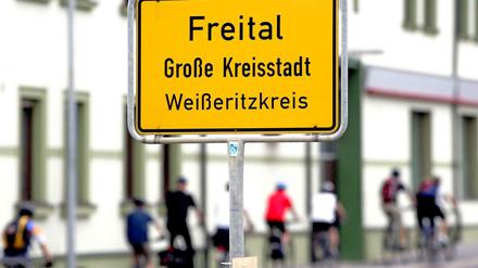 Freital in Sachsen. Früher Hochburg der Arbeiterbewegung, heute Zentrum von Anti-Asyl-Protesten. 