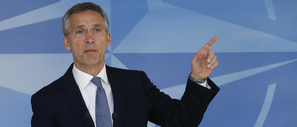 Richtung Osten: Auch Nato-Generalsekretär Jens Stoltenberg ist dafür, in Osteuropa mehr Flagge zu zeigen.