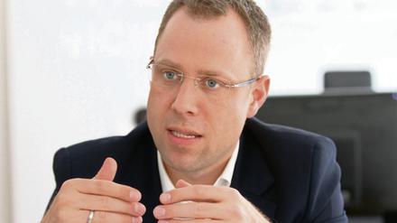 Mario Czaja musste sich vorm Gesundheits- und Sozialausschuss des Abgeordnetenhauses für die Lageso-Affäre rechtfertigen.
