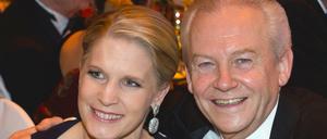 Bahnchef Rüdiger Grube und Star-Köchin Cornelia Poletto am 08.02.2014 auf dem "Ball des Sports" in Wiesbaden (Hessen). Nun wollen die beiden heiraten.