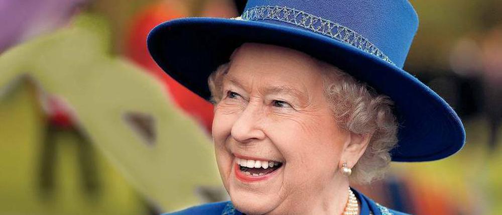 Vor 50 Jahren regte Elizabeth II. eine Vortragsreihe britischer Topforscher in Berlin an. Zum großen Jubiläum der "Queen's Lecture" war sie wieder in der Stadt und hat den Vortrag Neil MacGregors - und die TU Berlin besucht.