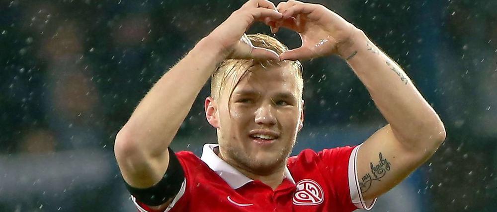 Ein Herz für Schalke. Johannes Geis verlässt Mainz und wechselt ins Ruhrgebiet.