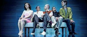 Szene aus Sascha Hargesheimers Stück "Archiv der Erschöpfung" bei den Autorentheatertagen.