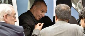 Abgang in Brüssel. Der griechische Ressortchef Yanis Varoufakis verlässt am Samstag das Treffen der Euro-Finanzminister.