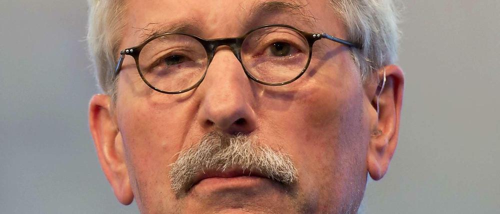 Thilo Sarrazin, 1990 Referatsleiter im Bundesfinanzministerium für "Nationale Währungsfragen".