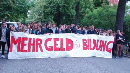 Mehr Geld für Bildung forderten die Steglitz-Zehlendorfer Schüler schon 2015.