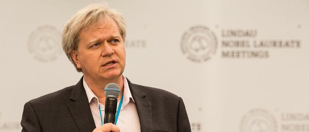 Initiator. Die Deklaration wurde maßgeblich von dem US-australischen Astrophysiker Brian Schmidt vorangebracht.
