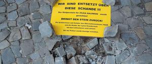 Hier lagen weitere drei Stolpersteine für die Familie Salomon. 