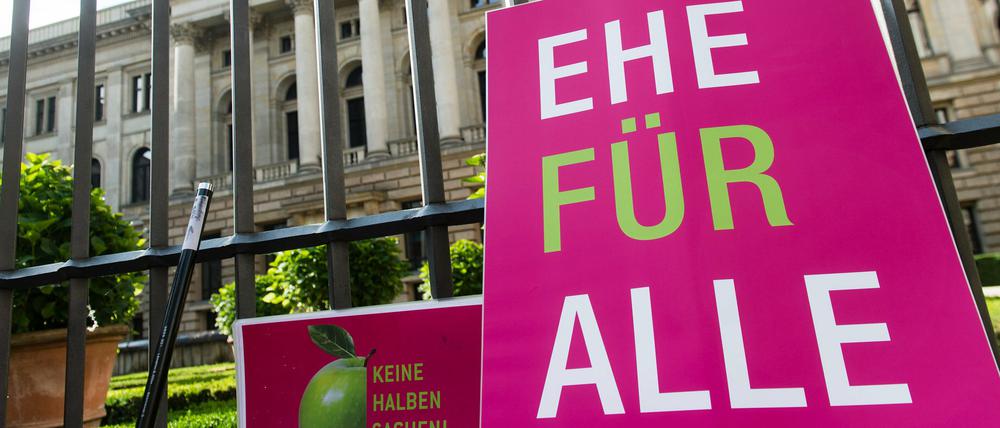 Ehe für alle - Bis zum 15. Juli können die Mitglieder der CDU abstimmen. 
