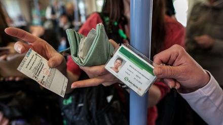 Am 1. Juli wird Schwarzfahren teurer.