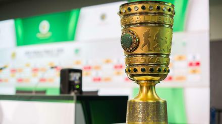 Objekt der Begierde: der DFB-Pokal.