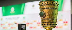 Objekt der Begierde: der DFB-Pokal.