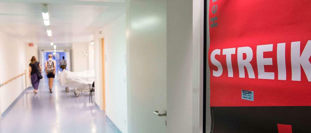 Der Charité-Streik hat etwas gebracht: An den Krankenbetten dürfte es bald mehr Schwestern und Pfleger geben.