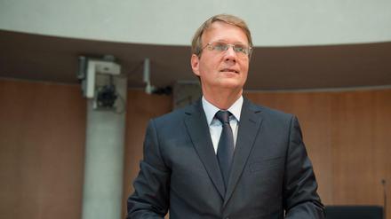 Der frühere Kanzleramtsminister Ronald Pofalla arbeitet nun als Cheflobbyist der Deutschen Bahn AG. Für ihn kommt die Karenzzeitregelung zu spät. 