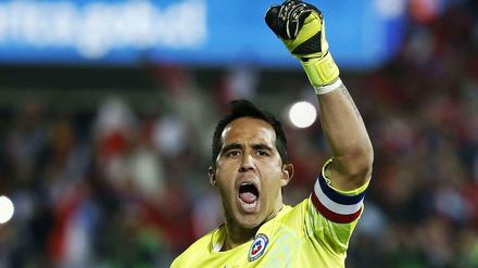 Claudio Bravo war der Held des Abends.
