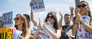 In vielen Städten Europas demonstrierten wie hier in London auch am Samstag viele Menschen für ein "Nein" beim Referendum in Griechenland.