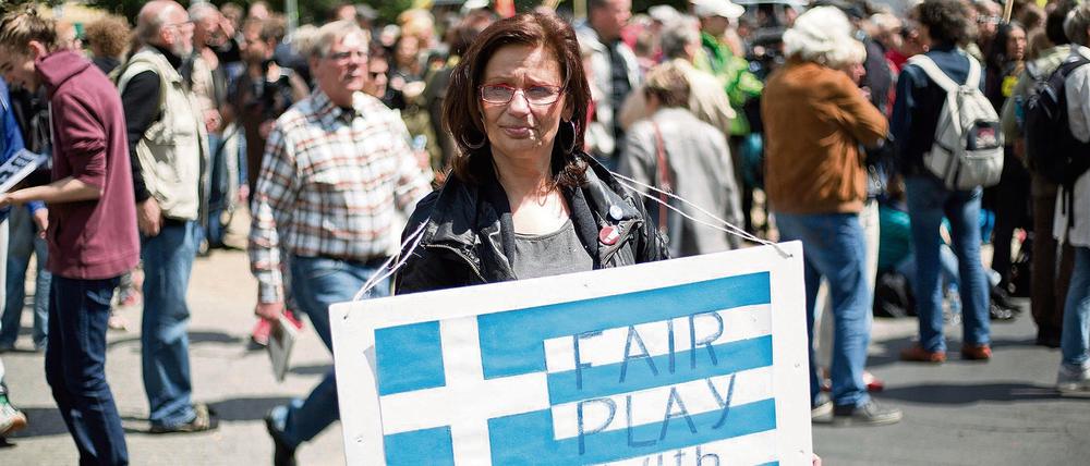 Der Osten war mit der D-Mark, Griechenland ist mit dem Euro überfordert.