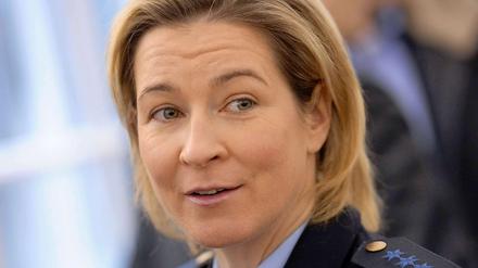 Unschuldig, aber mittellos? Claudia Pechstein vergeht das Lachen - mal wieder.