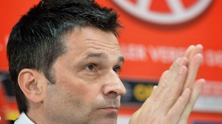 Mainz-Manager Christian Heidel fürchtet die Konkurrenz aus der Premier League: "England ist unsere neue Konkurrenz. Die Clubs dort zahlen ihre Gehälter pro Woche, wir pro Monat. Aber die Beträge sind die gleichen."