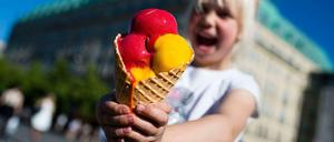 Bei den heißen Temperaturen geht es nicht ohne Eis.