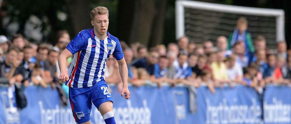 Schnell auf den Beinen. Mitchell Weiser könnte das rechte Flügelspiel Herthas beleben. Für die linke Seite sucht Hertha noch einen Spieler, der Tempo machen kann.