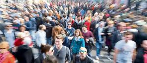 Viel los in Berlin - und das zieht dann noch mehr Leute an. Bis 2030 sollen 3,9 Millionen Menschen in der Hauptstadt leben.