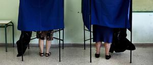 Griechen stimmen über Sparmaßnahmen ab.