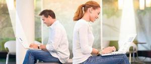 Erleuchtung. Bei dem Verfahren werden Daten in Lichtpulse übersetzt, die für Menschen aber nicht wahrnehmbar sind. Die Übertragung auf diesem Bild wurde nachträglich sichtbar gemacht. 