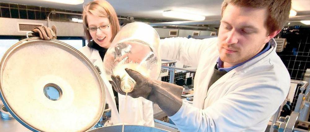 Brauen lernen. Im Fachstudium konnten sich Studierende in vier Semestern zum Diplom-Braumeister weiterbilden. Die Uni verspricht für 2016 ein verändertes Studienangebot. 