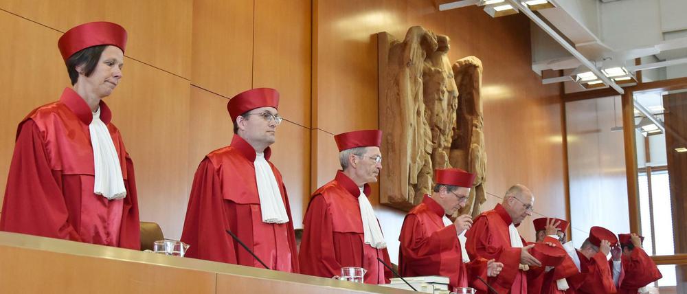 Das Bundesverfassungsgericht in Karlsruhe prüft die Beschwerde eines Berliner Vermieters gegen die Mietpreisbremse nicht..