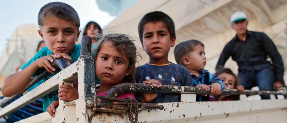 Diese syrischen Kinder wurden in die Türkei gebracht.