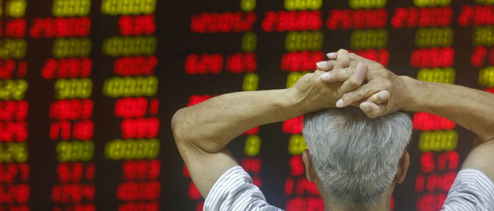Verluste. Die Konsumnachfrage der vermögenden Chinesen, die Aktien halten, könnte nach dem Kurssturz sinken.