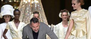 Designer Michael Michalsky empfiehlt sich. Und wir ihn und uns auch.