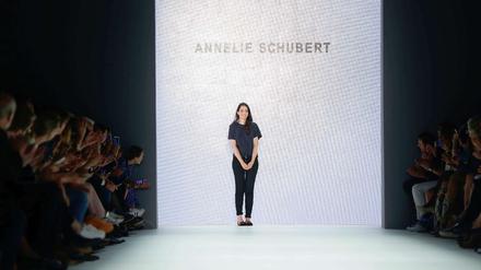 Verdient. Annelie Schubert zeigte erstmals auf er Fashion Week ihre Kollektion.