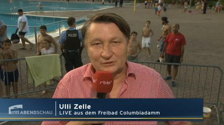 Ulli Zelle hinter Gittern: Die Dreharbeiten im Columbiabad ließen am Dienstag die Emotionen hochschlagen.