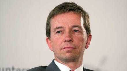 Bernd Lucke: Via Twitter wird über seinem AFD-Ausstieg gewitzelt