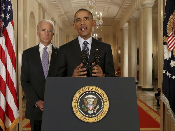 US-Präsident Barack Obama und Vize Joe Biden geben eine Pressekonferenz zum Atomabkommen mit Iran