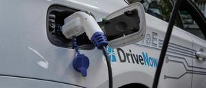 Unter Strom. Mit dem umgebauten BMW Active E, der nun durch den i3 ersetzt wird, waren 60.000 Drive-Now-Kunden insgesamt eine Million Kilometer unterwegs.