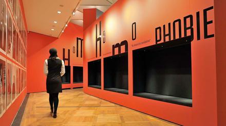 Homophobie - ein Thema auch in der Ausstellung "Homosexualität_en" im DHM und im Schwulen Museum.