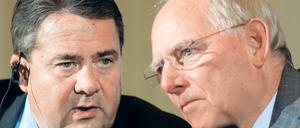 Wolfgang Schäuble und Sigmar Gabriel kooperieren in der Griechenland-Krise