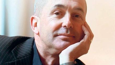 Schriftsteller Don Winslow, 61.