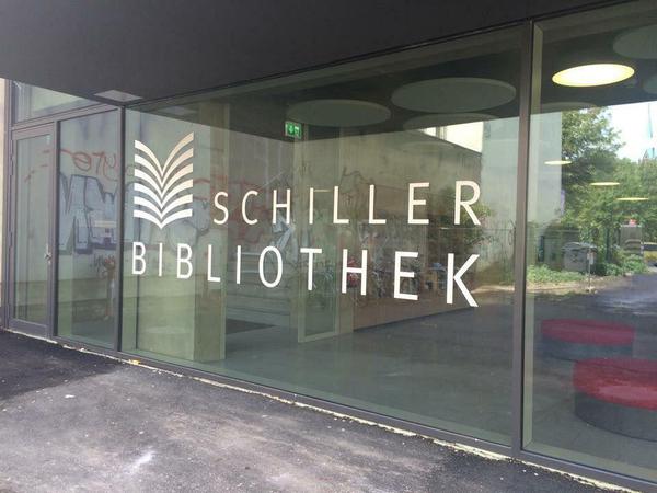 Die Schiller Bibliothek hat vergangenen Freitag ihre Tore wieder geöffnet - modern und in einem neuen Gebäude.
