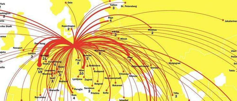 124 Reisen in zwei Jahren. Das Leben des Außenministers in Flugrouten.