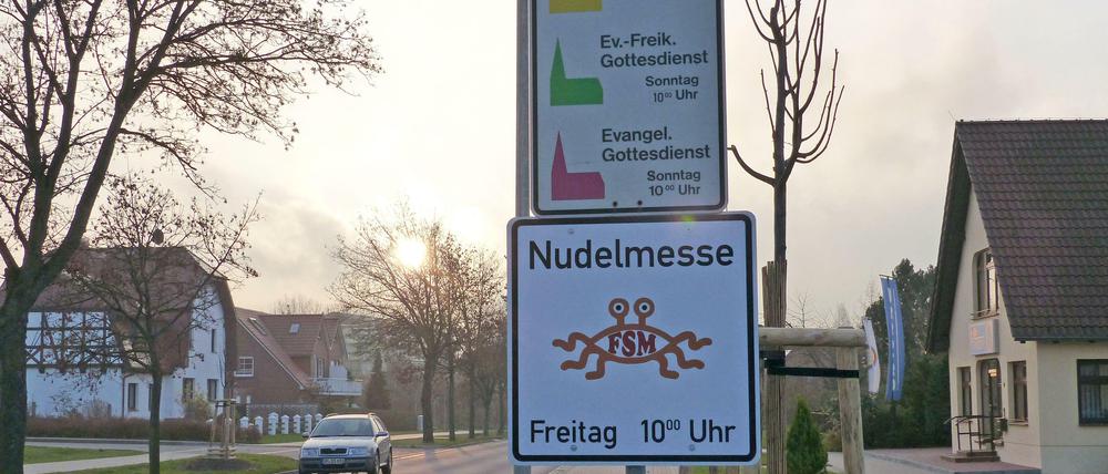 Da flippte die Kirche aus. In Templin lud das "Spaghettimonster" zur "Nudelmesse", wo andere für ihren Gottesdienst werben