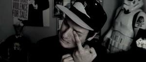 LeFloid wehrt sich im neuen Youtube-Video gegen die Medienkritik am Kanzler-Interview