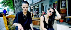 Julie Chance und Jon Dark sind das Sythiepop-Duo Evvol.
